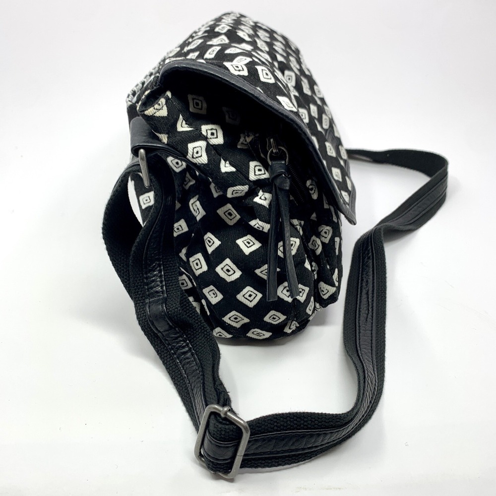 Volcom Cruz Messenger Shoulder Bag Purse Black & White Diamond Corduroy - Picture 3 of 16